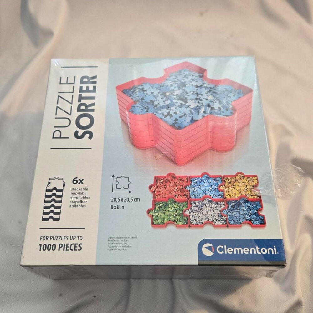 Puzzle Sorter with Six 8x8 inch Stackable Puzzle Shaped Trays Clementoni Italy!